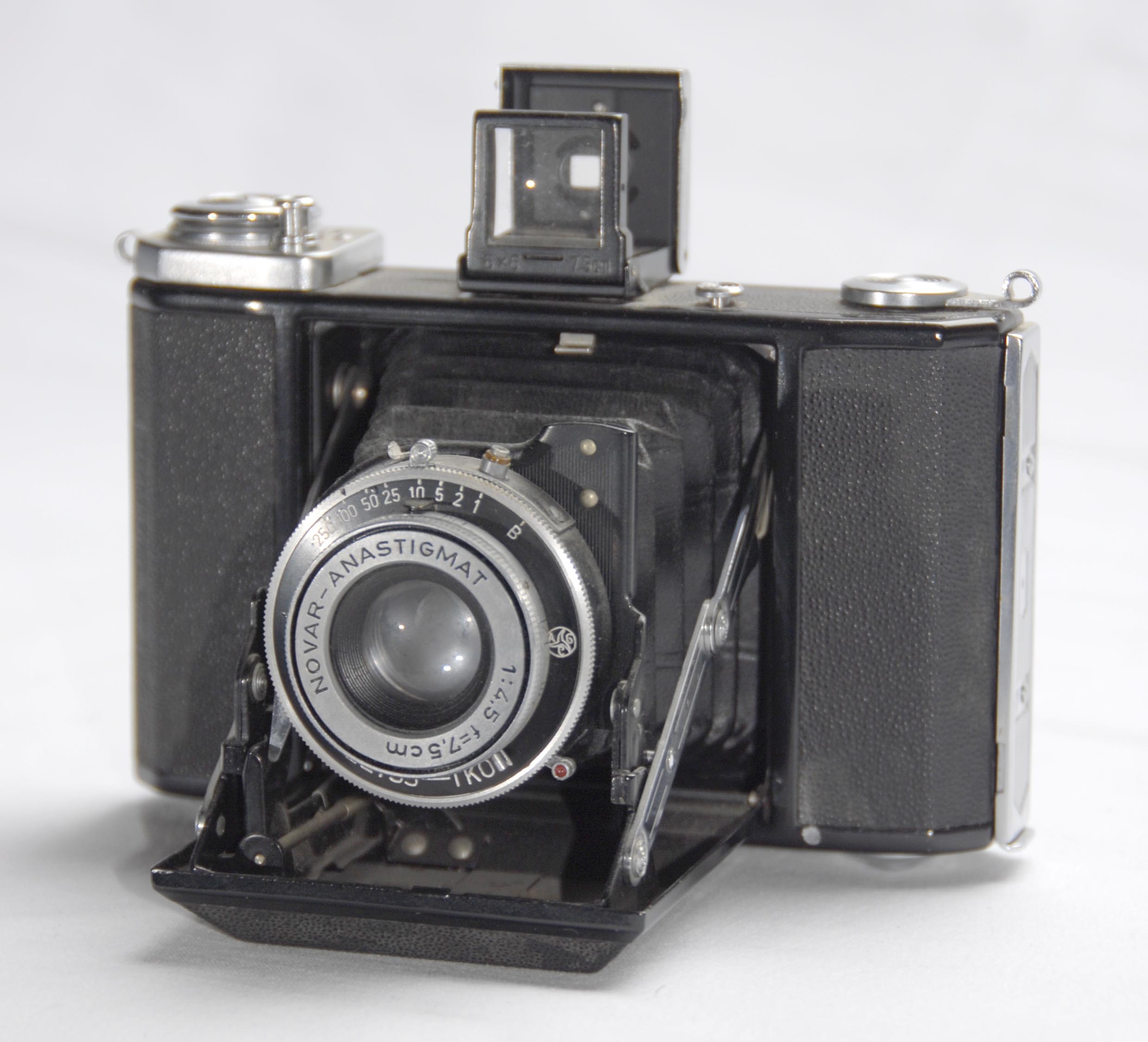 ZEISS IKON IKONTA 521/16